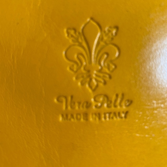 Vera Pelle yellow mini crossbody shoulder bag - Picture 2 of 12